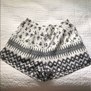 Black And White Cute Shorts Size Medium